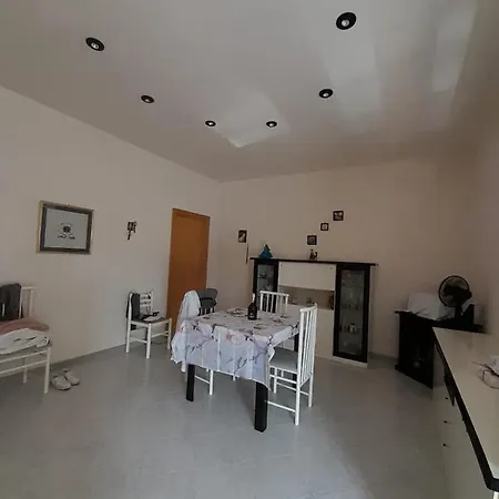 Indipendente Stile Moderno Petrosino